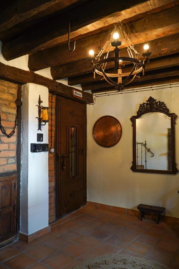 La Casa De La Abuela Amalia Daire Arenas de San Pedro Dış mekan fotoğraf